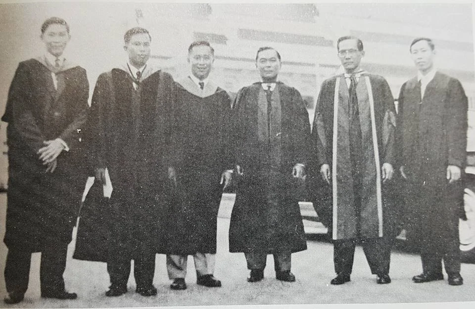 พร้อม วัชระคุปต์ พร้อมคณาจารย์ จุฬา