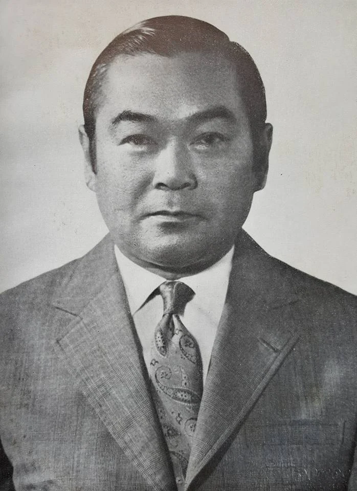 พร้อม วัชระคุปต์