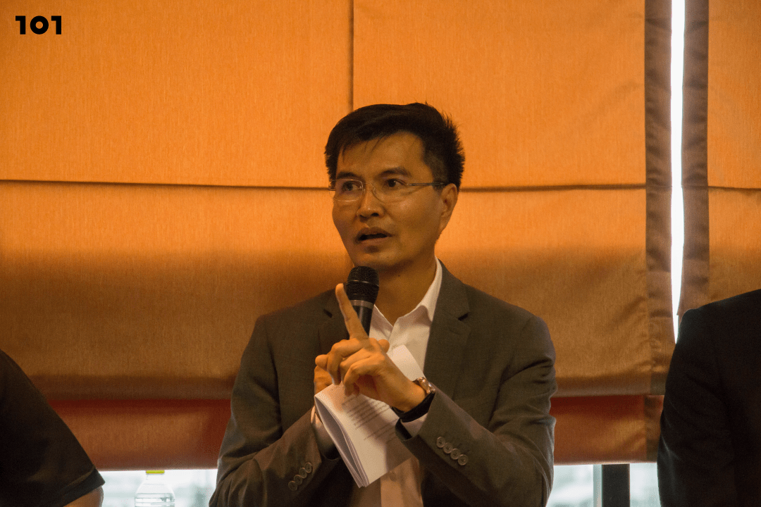 รศ.ดร.พิภพ อุดร