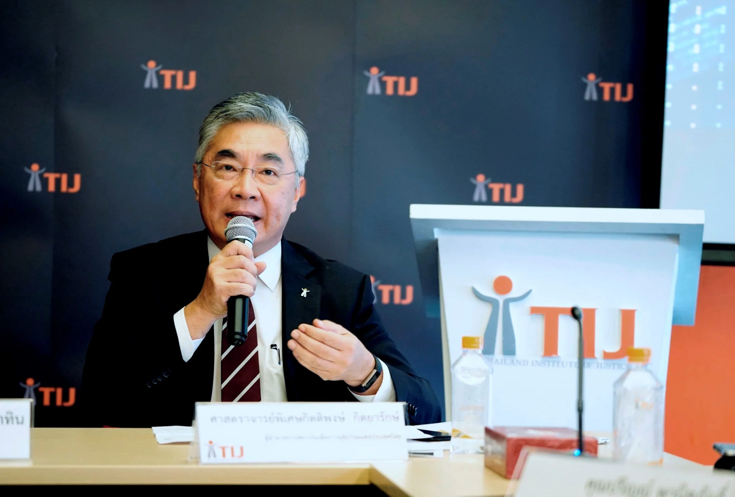 ศาสตราจารย์พิเศษ ดร.กิตติพงษ์ กิตยารักษ์