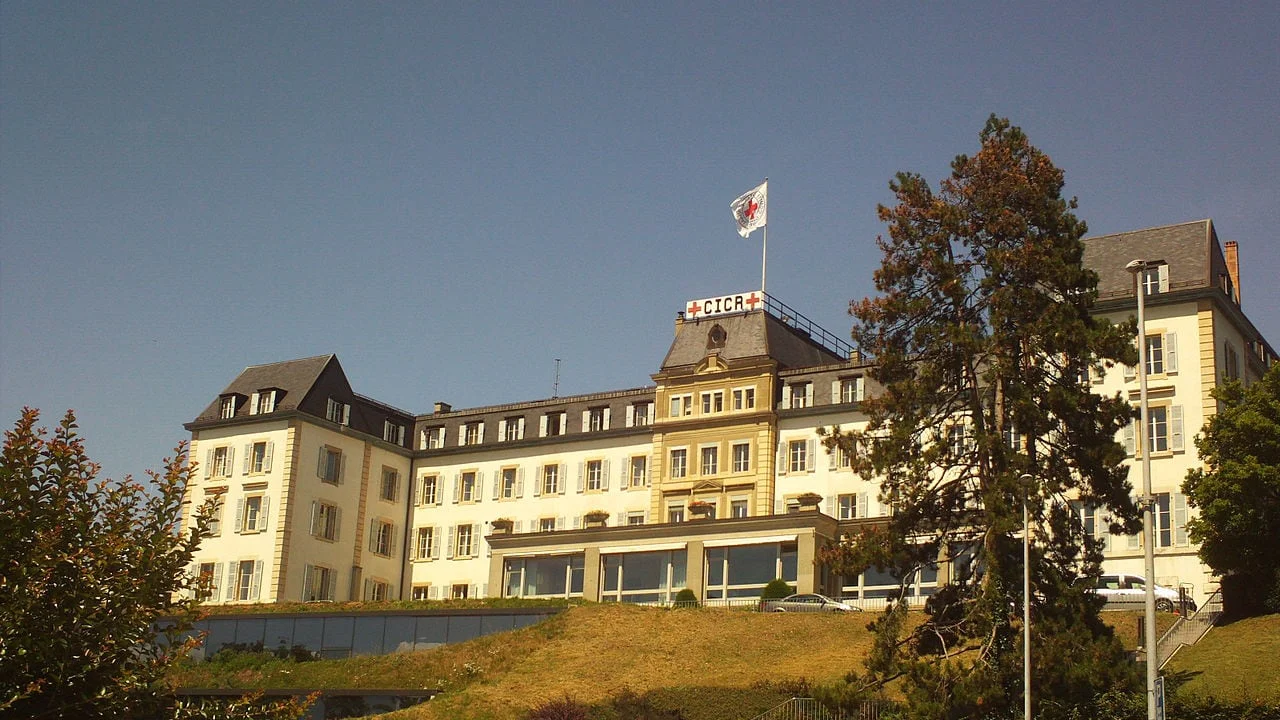 International Red Cross headquarters: Geneva probably produces more international conventions and agreements than any other city | CC0