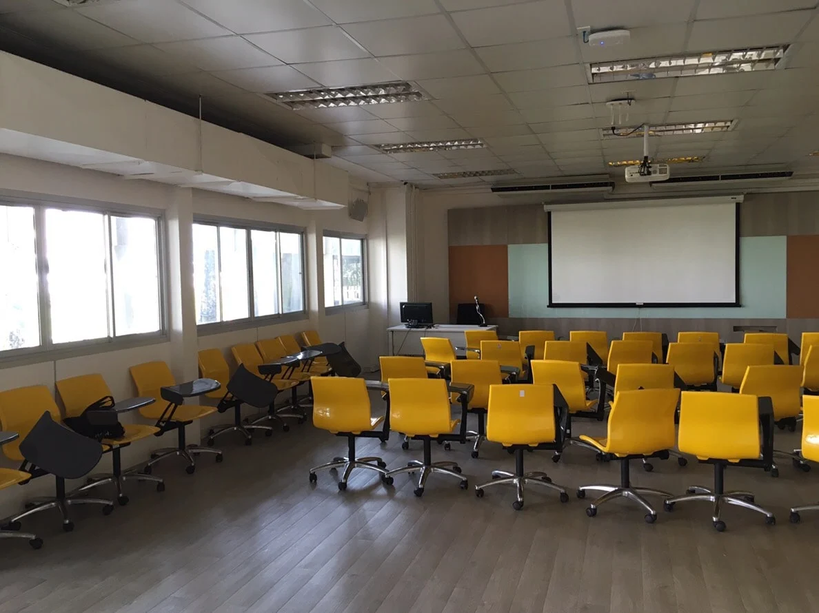 ห้องเรียนพัง