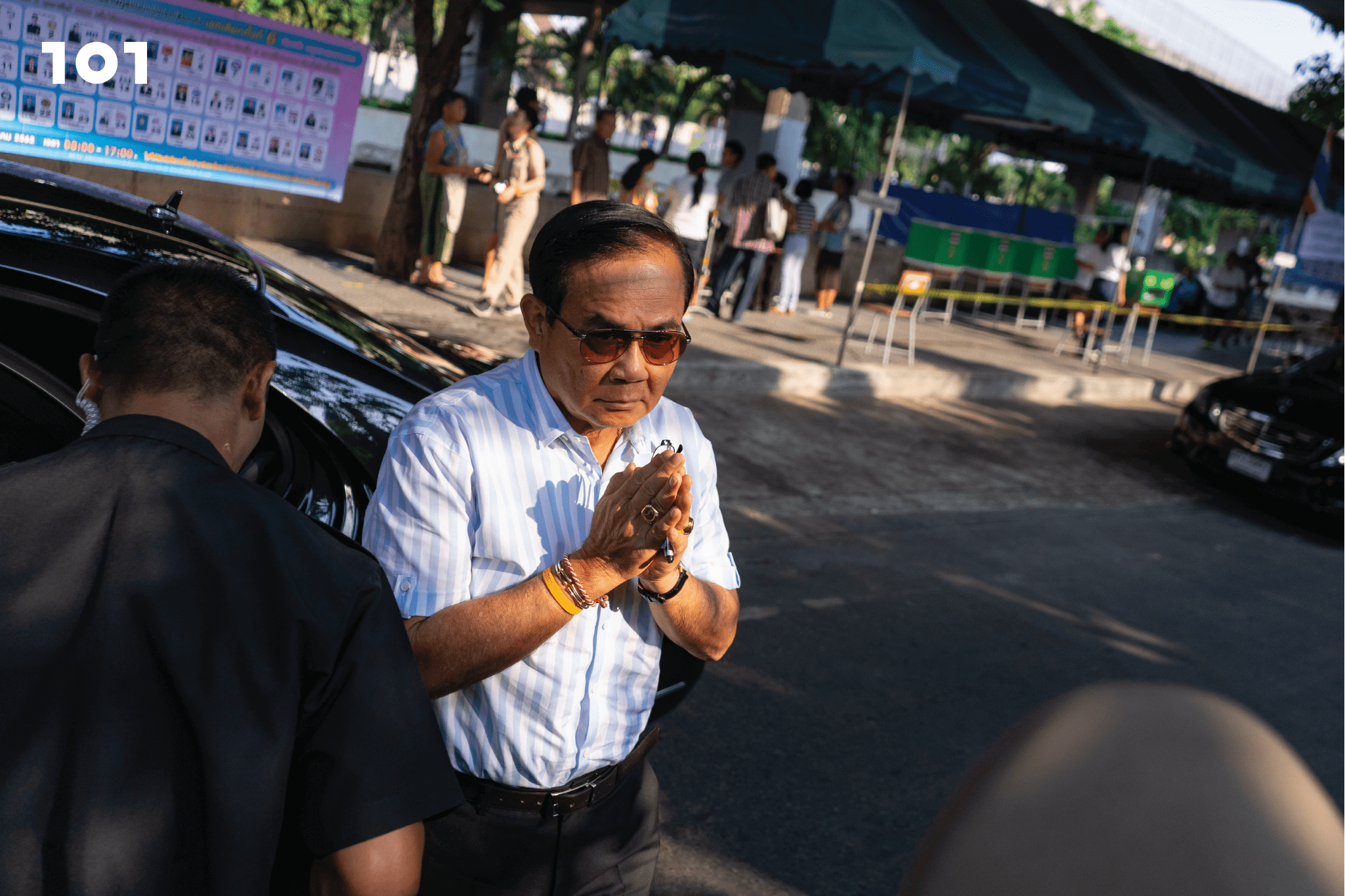 เมื่อทหารออกไปเลือกตั้ง ประยุทธ์