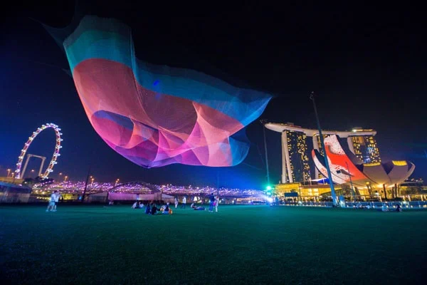 i Light Singapore