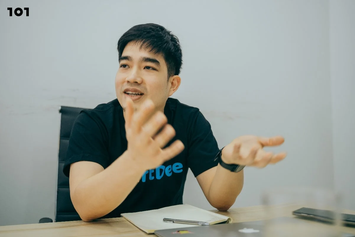 โจ-จักรพล เบสุวรรณ