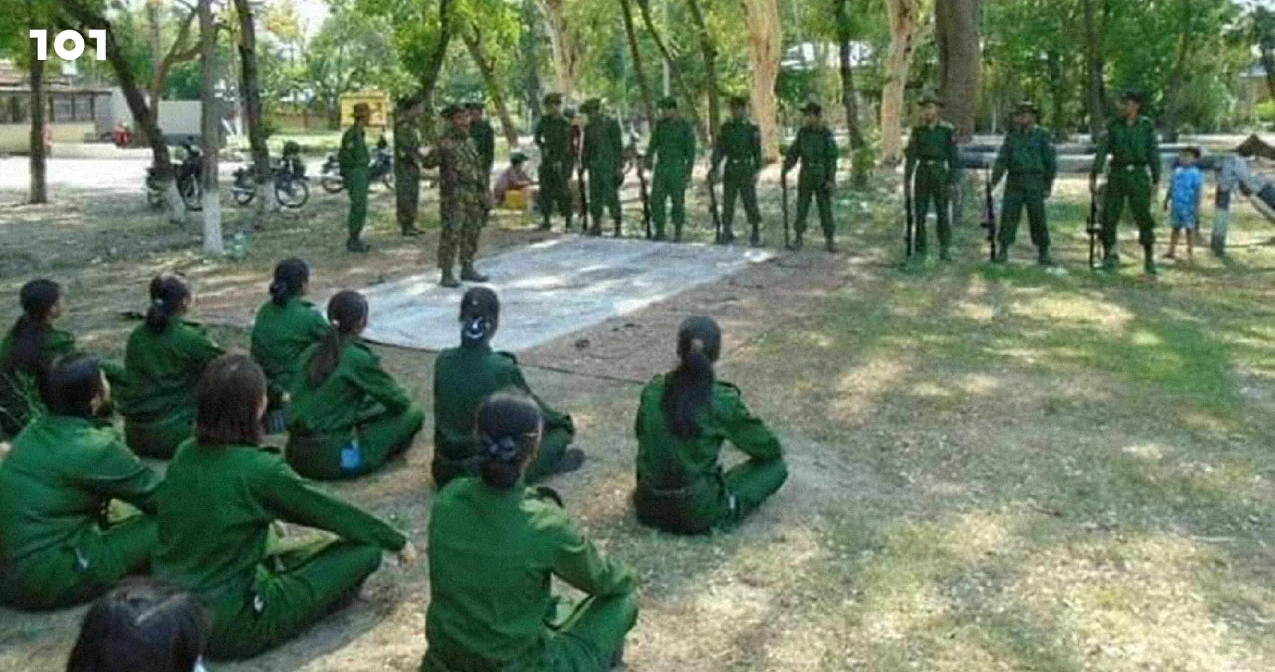 “จุดแข็งของเราคือพลังประชาชน” คุยกับกองกำลังประชาชนพม่า ในวันที่ต้องจับอาวุธขึ้นสู้ด้วยตัวเอง